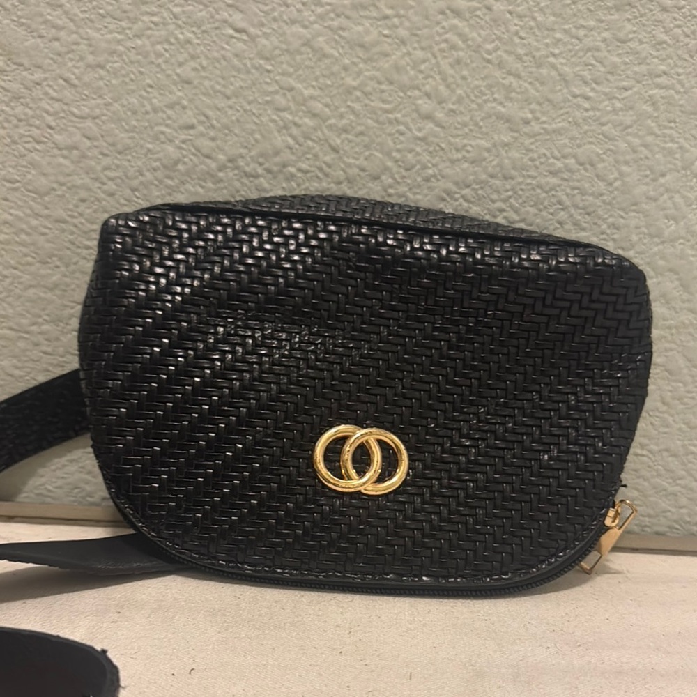 Elegant Black Woven Crossbody Bag with Gold Detail